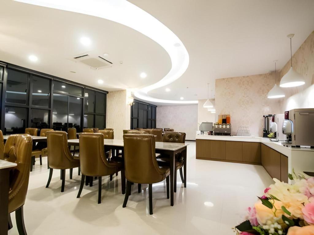 Hotel The Y Boutique à Chiang Mai Extérieur photo