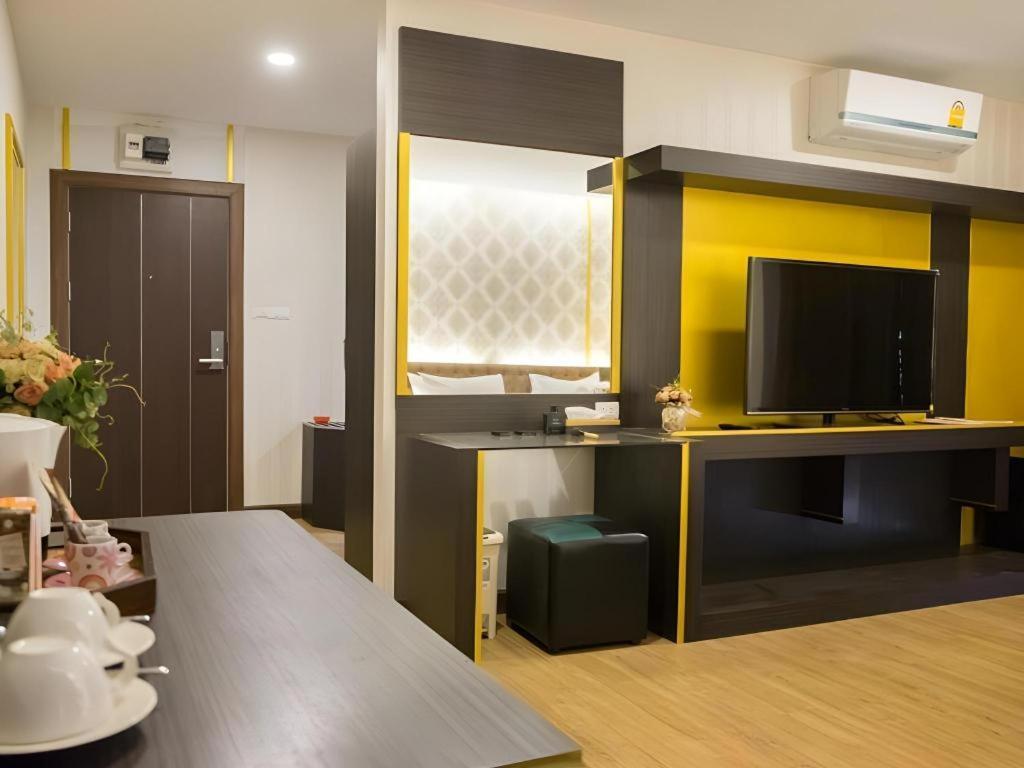 Hotel The Y Boutique à Chiang Mai Extérieur photo